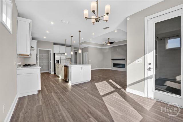 742 Longleaf Drive, Richmond Hill, GA 31324