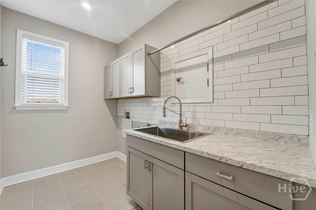 742 Longleaf Drive, Richmond Hill, GA 31324