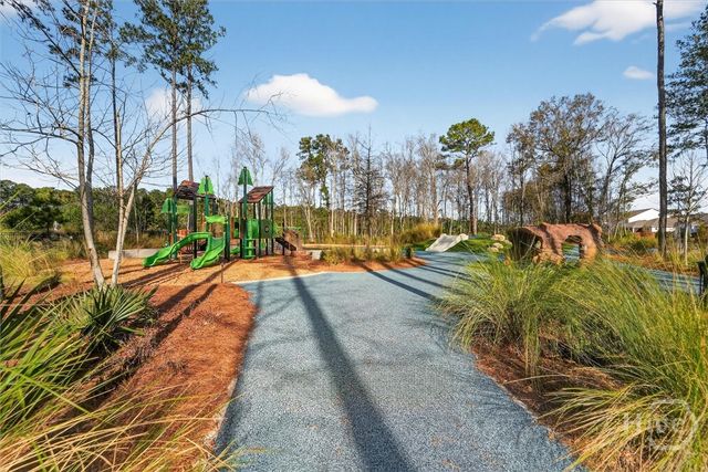 742 Longleaf Drive, Richmond Hill, GA 31324