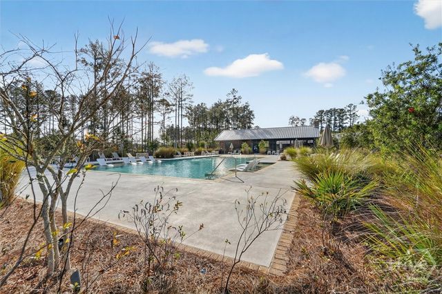 742 Longleaf Drive, Richmond Hill, GA 31324