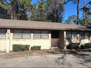 1915 SW 70 TERRACE B, Gainesville, FL 32607