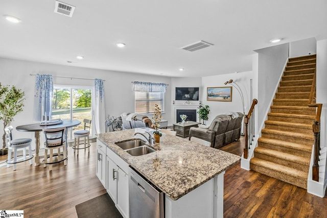 80 Oak Edge Lane, Greer, SC 29651