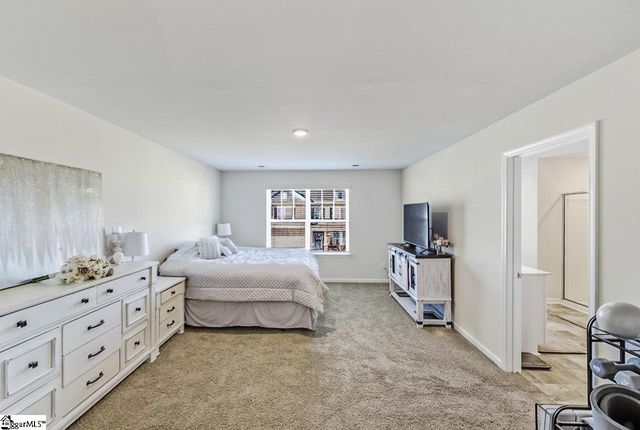 80 Oak Edge Lane, Greer, SC 29651