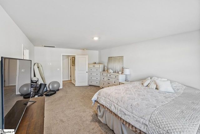 80 Oak Edge Lane, Greer, SC 29651