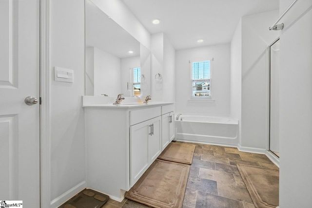 80 Oak Edge Lane, Greer, SC 29651