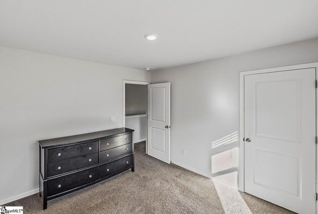 80 Oak Edge Lane, Greer, SC 29651