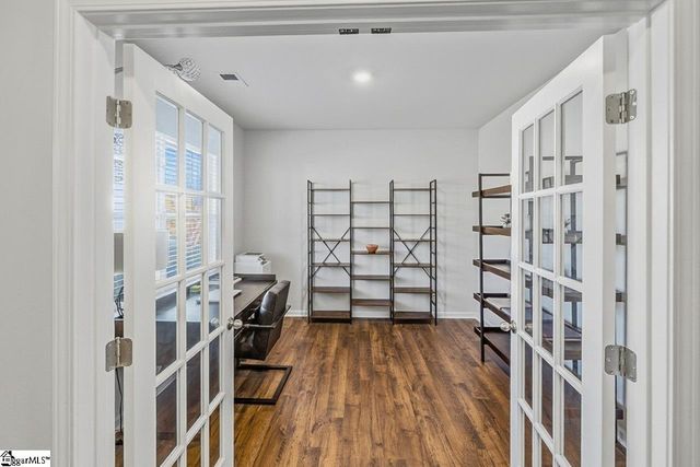 80 Oak Edge Lane, Greer, SC 29651