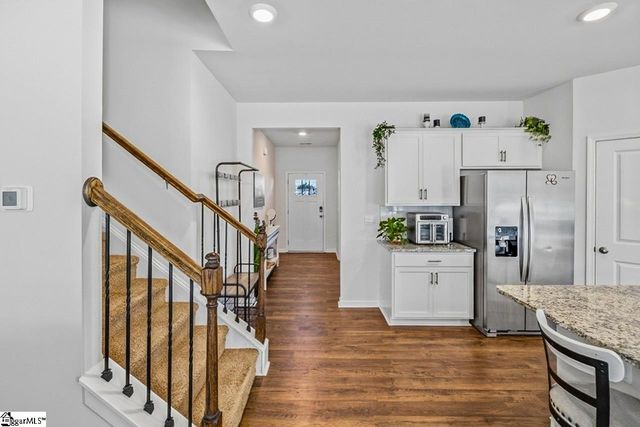 80 Oak Edge Lane, Greer, SC 29651