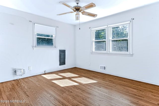 101 5th Street, Hazlet, NJ 07734