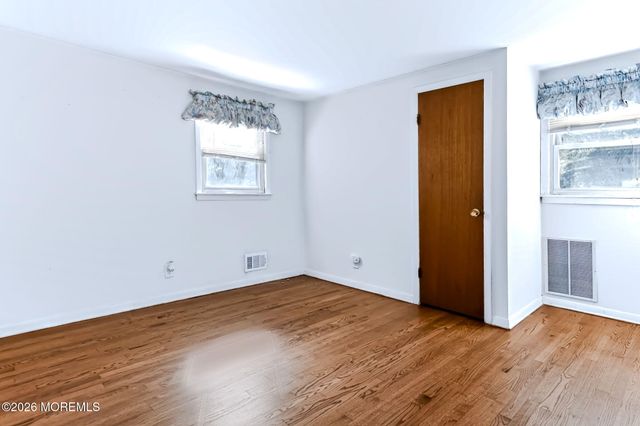 101 5th Street, Hazlet, NJ 07734