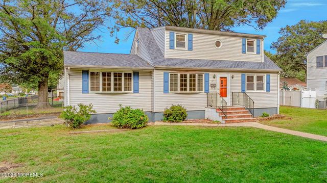 101 5th Street, Hazlet, NJ 07734