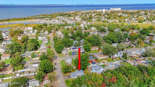 101 5th Street, Hazlet, NJ 07734