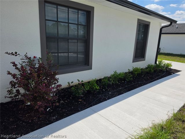 213 Wildcat Street NW, Lake Placid, FL 33852