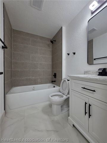 213 Wildcat Street NW, Lake Placid, FL 33852