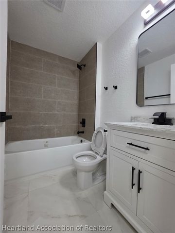 213 Wildcat Street NW, Lake Placid, FL 33852