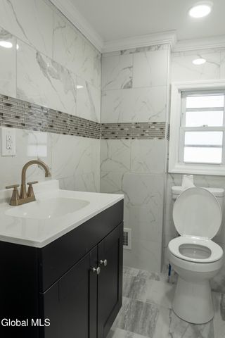 127 N Toll Street, Scotia, NY 12302