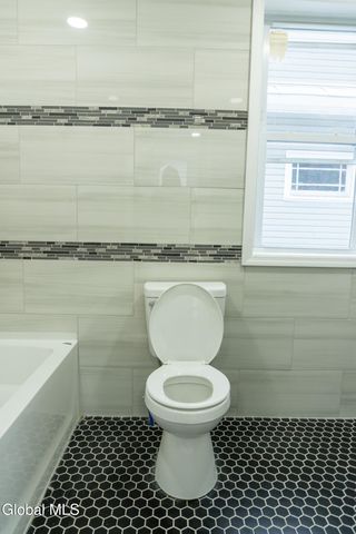 127 N Toll Street, Scotia, NY 12302