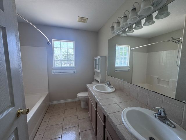 15649 Palmira Ave B, Corpus Christi, TX 78418