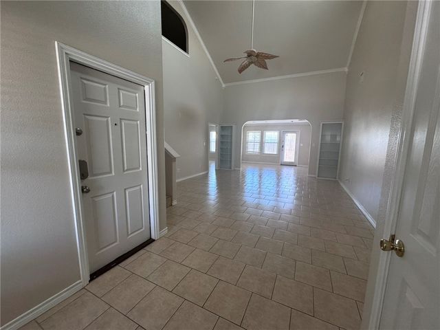 15649 Palmira Ave B, Corpus Christi, TX 78418
