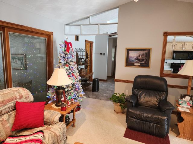 95 Ada Lane, Seaman, OH 45679