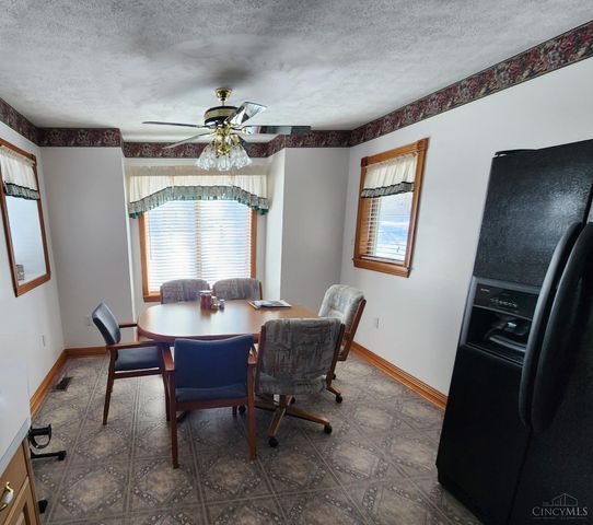 95 Ada Lane, Seaman, OH 45679