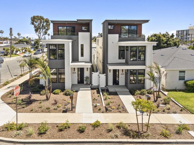 1075 Opal St, San Diego, CA 92109