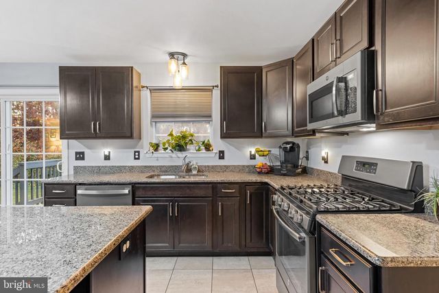 108 NOTTINGHAM LN, Newfield, NJ 08344