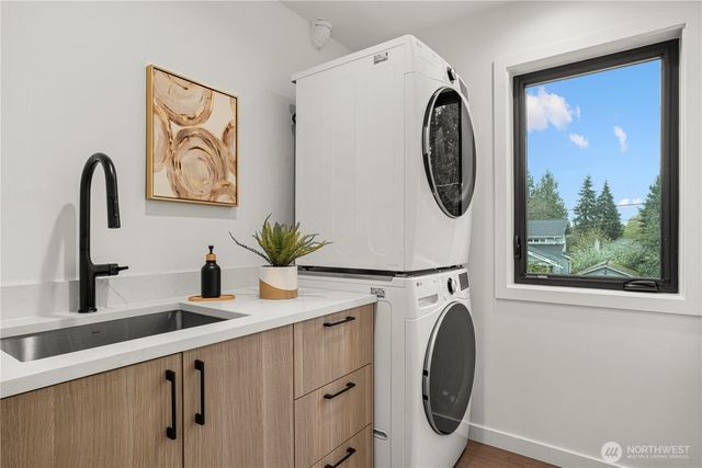 13022 Corliss Avenue N, Seattle, WA 98133