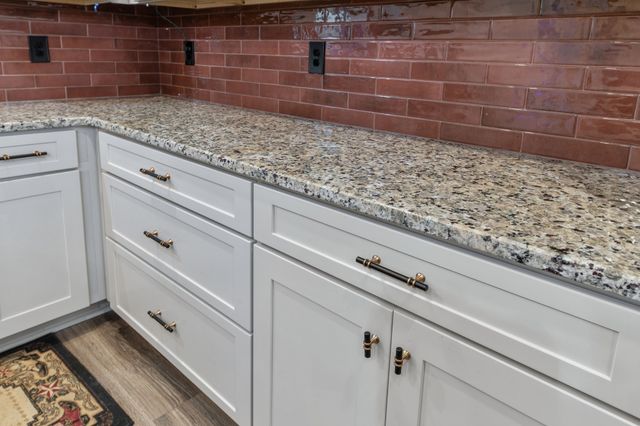 220 Dugout Rd, Summertown, TN 38483