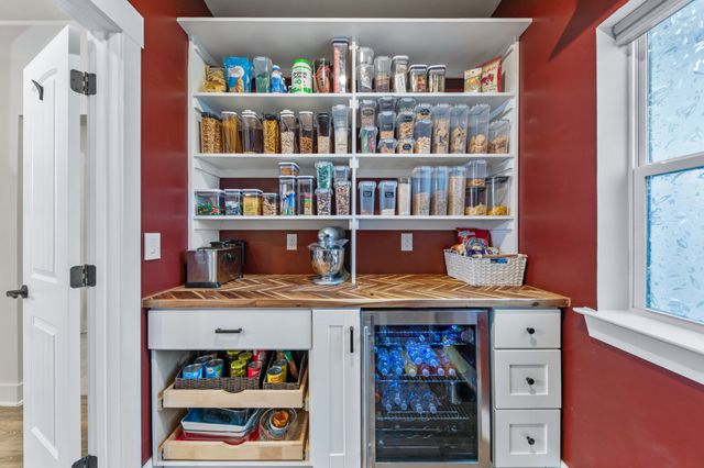 220 Dugout Rd, Summertown, TN 38483