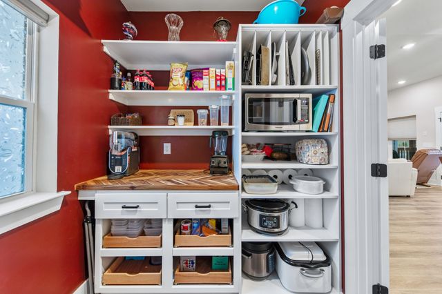 220 Dugout Rd, Summertown, TN 38483