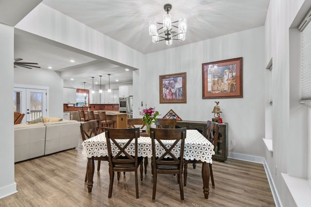 220 Dugout Rd, Summertown, TN 38483