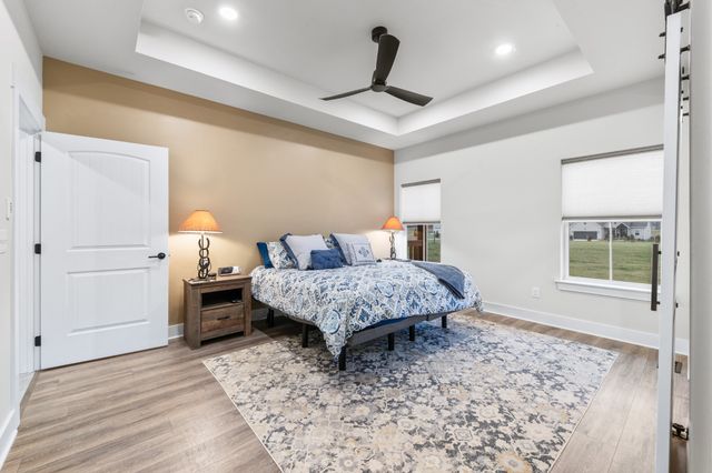 220 Dugout Rd, Summertown, TN 38483