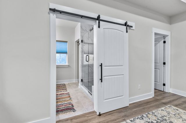 220 Dugout Rd, Summertown, TN 38483