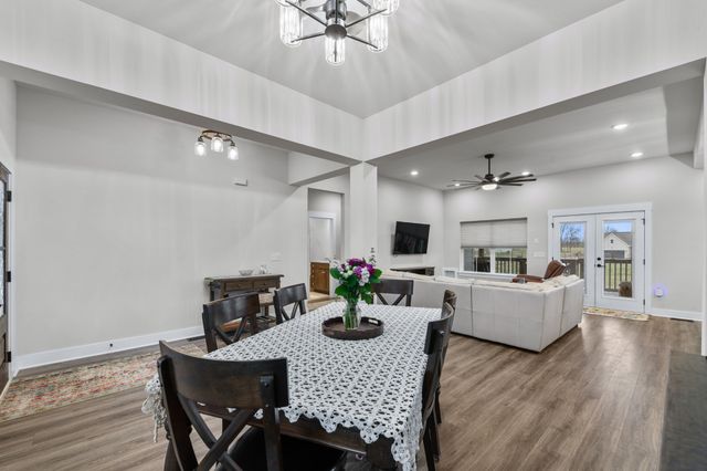 220 Dugout Rd, Summertown, TN 38483