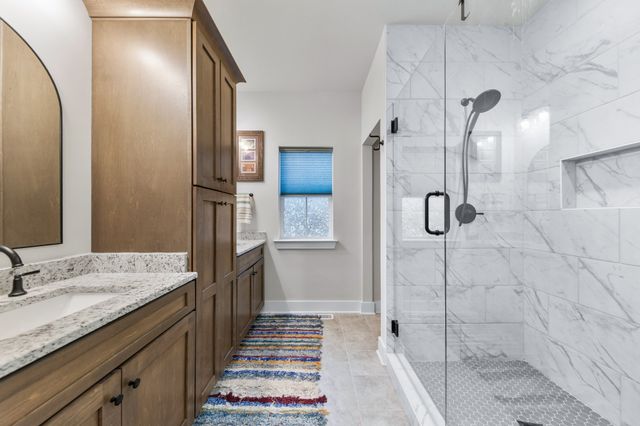 220 Dugout Rd, Summertown, TN 38483