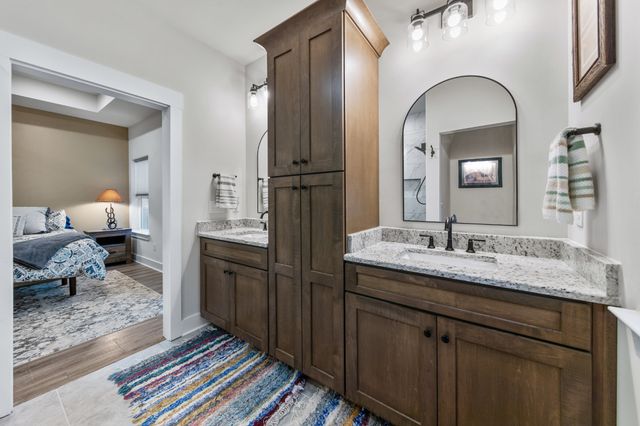 220 Dugout Rd, Summertown, TN 38483