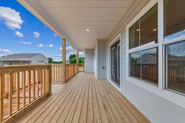 220 Dugout Rd, Summertown, TN 38483