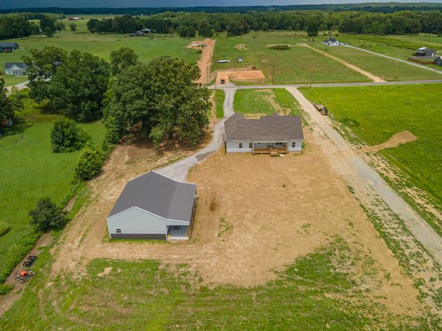 220 Dugout Rd, Summertown, TN 38483