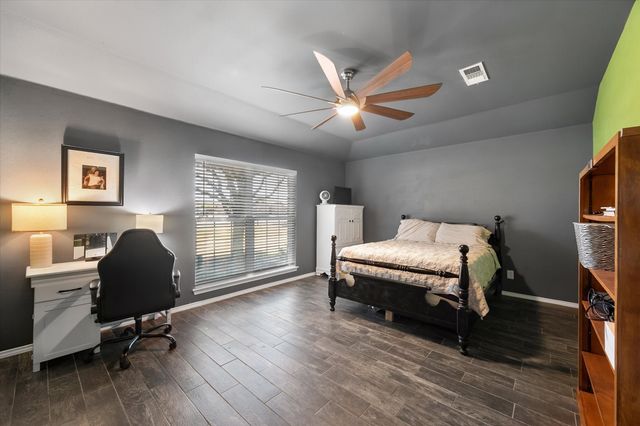 11005 Flores Trail, Crowley, TX 76036