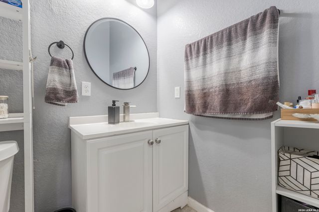 2608 LEAL ST, San Antonio, TX 78207