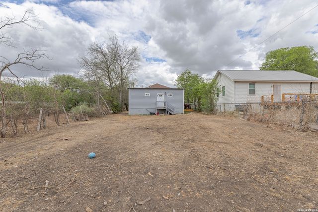 2608 LEAL ST, San Antonio, TX 78207