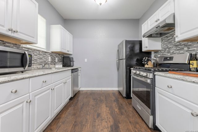 2608 LEAL ST, San Antonio, TX 78207