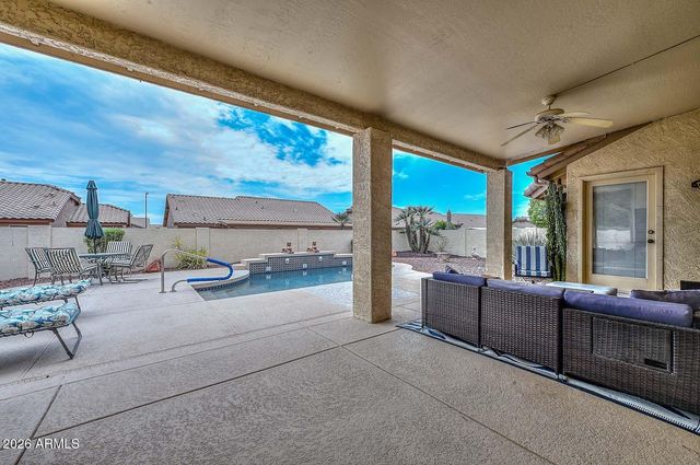 8523 W Rosemonte Drive, Peoria, AZ 85382