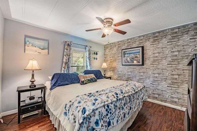 7048 EL MEYERS STREET, Zephyrhills, FL 33541