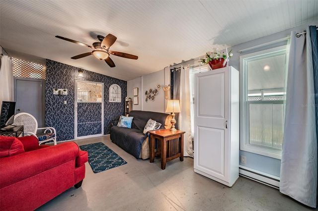 7048 EL MEYERS STREET, Zephyrhills, FL 33541