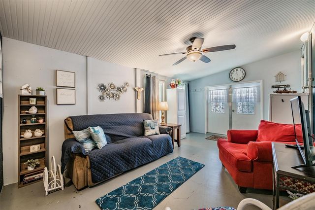 7048 EL MEYERS STREET, Zephyrhills, FL 33541