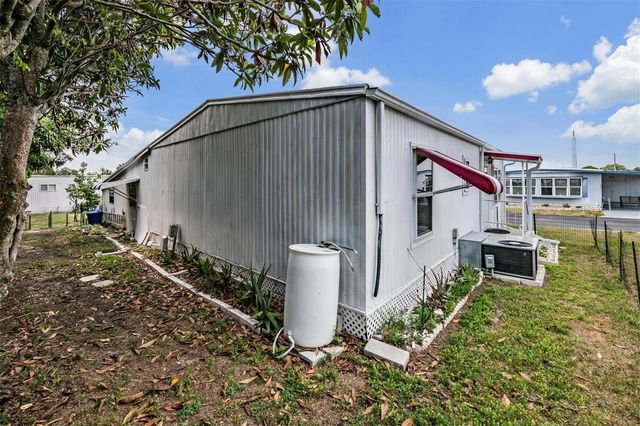 7048 EL MEYERS STREET, Zephyrhills, FL 33541