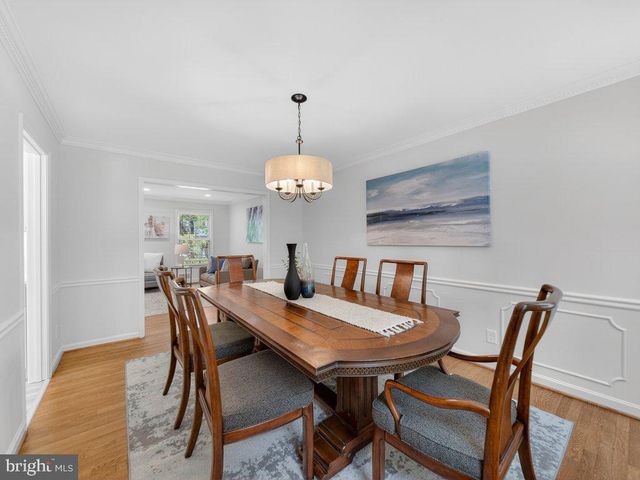 12628 SAINT JAMES RD, Rockville, MD 20850