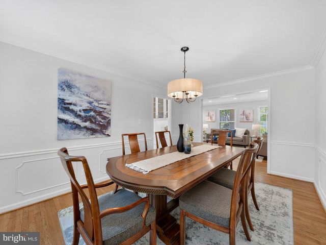 12628 SAINT JAMES RD, Rockville, MD 20850